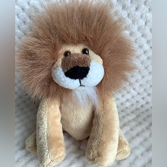Hudson Bay Exclusive Animal Adventure Plush Lion Stuffed Animal Toy - Picture 3 of 10